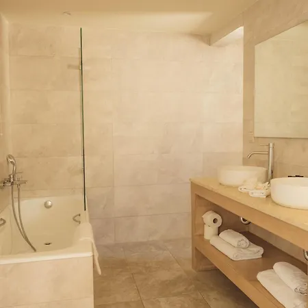 Camvillia Messinia Hotel Vounaria