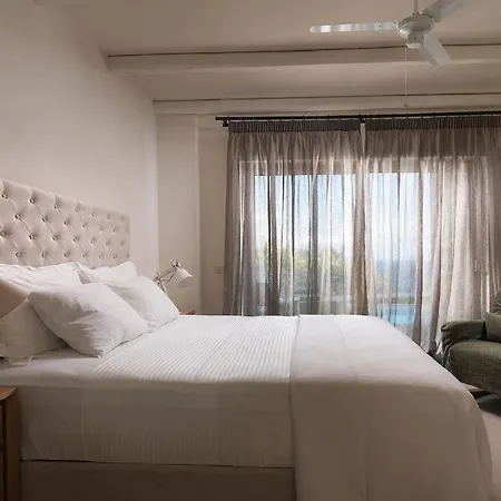 Hotel Camvillia Messinia 5*