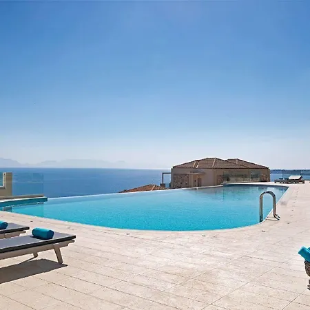 Camvillia Messinia 5*