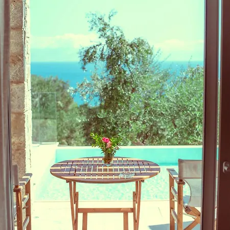 Camvillia Messinia 5* Vounária