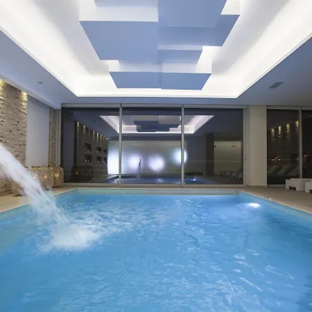 Camvillia Messinia 酒店 弗纳瑞亚