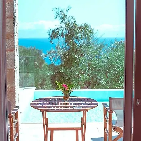 Hotel Camvillia Messinia