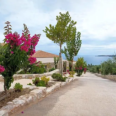 Hotel Camvillia Messinia 5*