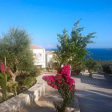 Camvillia Messinia 5* Vounária