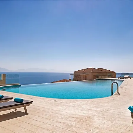 Camvillia Messinia 5*