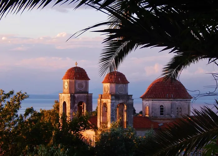 Camvillia Messinia Hotel Vounária