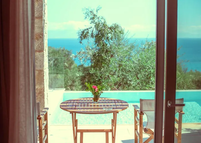 Camvillia Messinia 5* Vounária