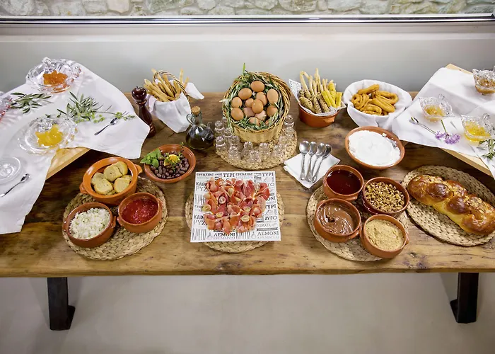 Camvillia Messinia 호텔 보우네리아